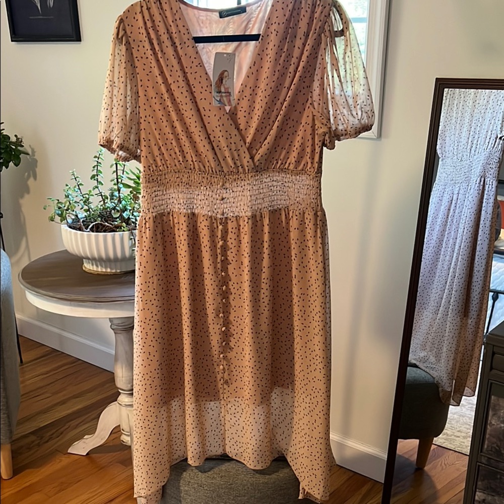 NWT Elegant Tan Dress with Delicate Pattern